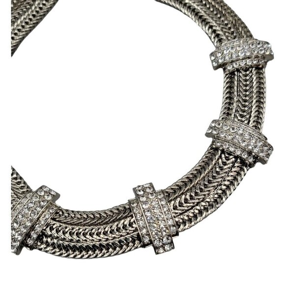Silver Tone Mesh Collar Necklace Rhinestone Studded Woven 18" Chain - Picture 14 of 15